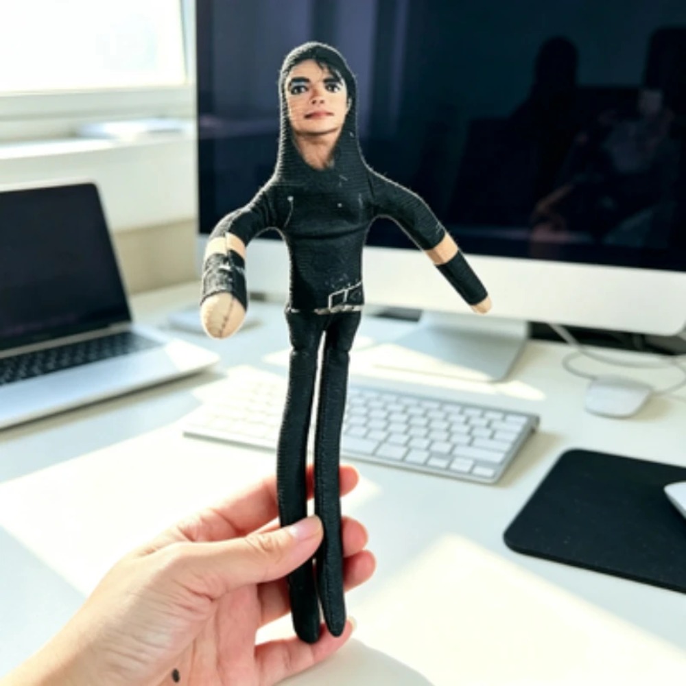 Michael Jackson Movable Joint  - огляд і ціна Home Decor Market