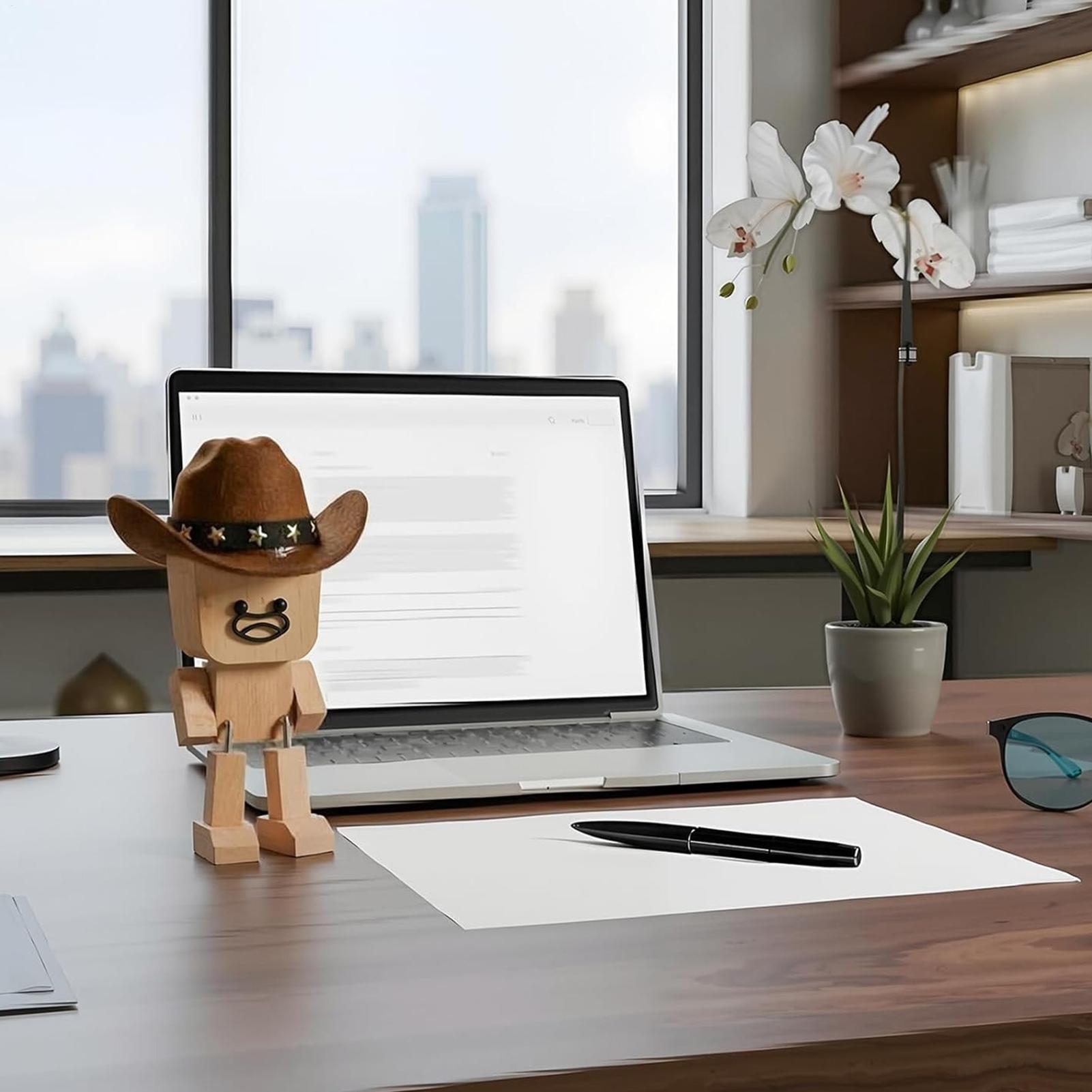 Shaking Wooden Man For Dashboa - огляд і ціна Home Decor Express