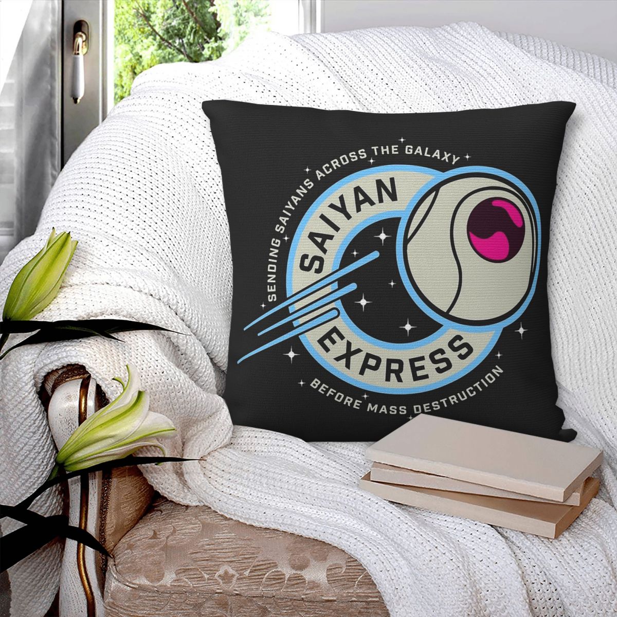 Saiyan Express Badge Pillowcas - огляд і ціна Home Decor Express